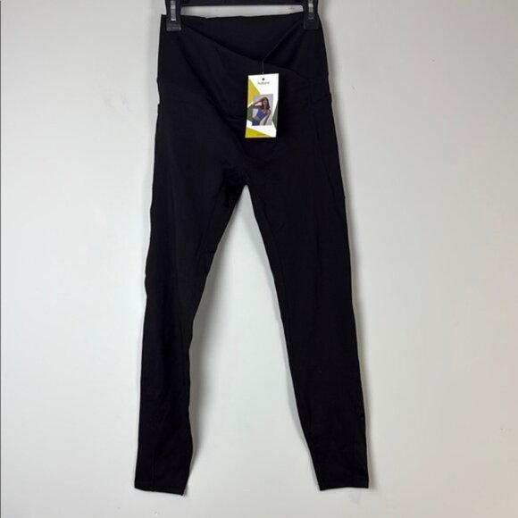 Halara Black Women's High-Waisted Crossover Leggings Size Small NWT - Picture 2 of 8